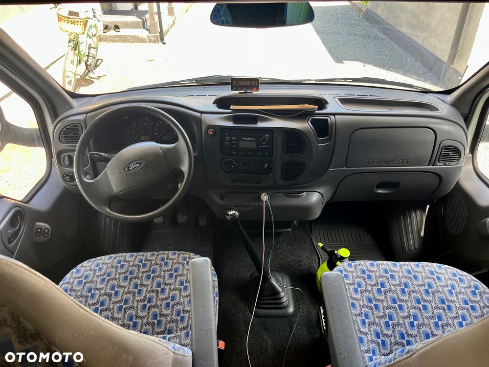 Ford Transit - 16