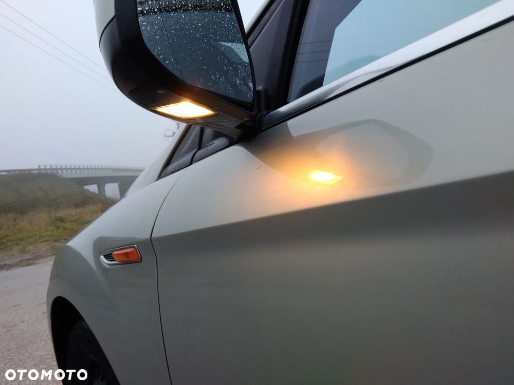 Ford Mondeo 2.0 TDCi Viva Titanium - 17