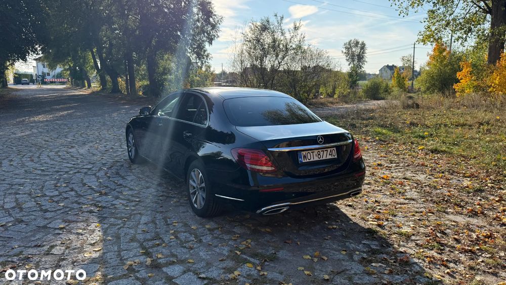 Mercedes-Benz Klasa E 200 d 9G-TRONIC - 6