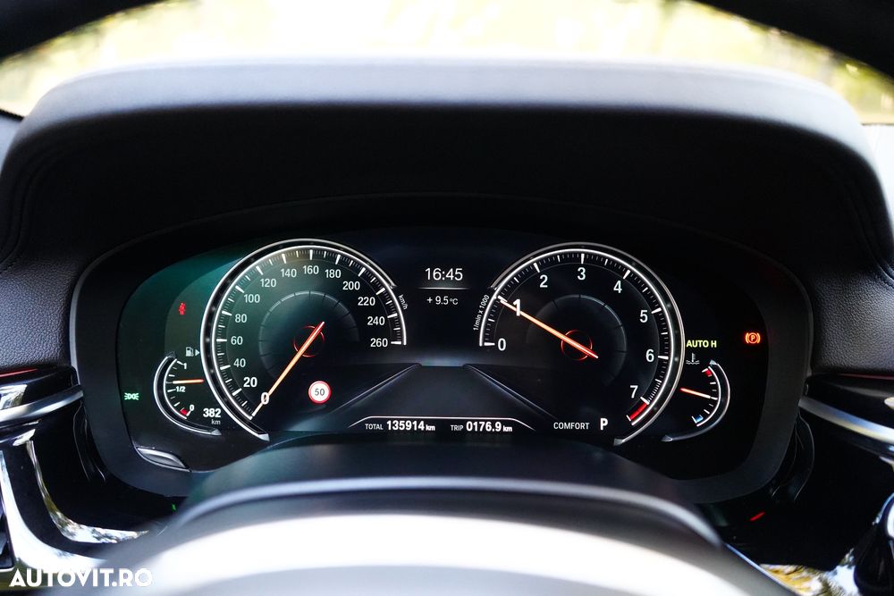 BMW Seria 5 540i xDrive AT - 9