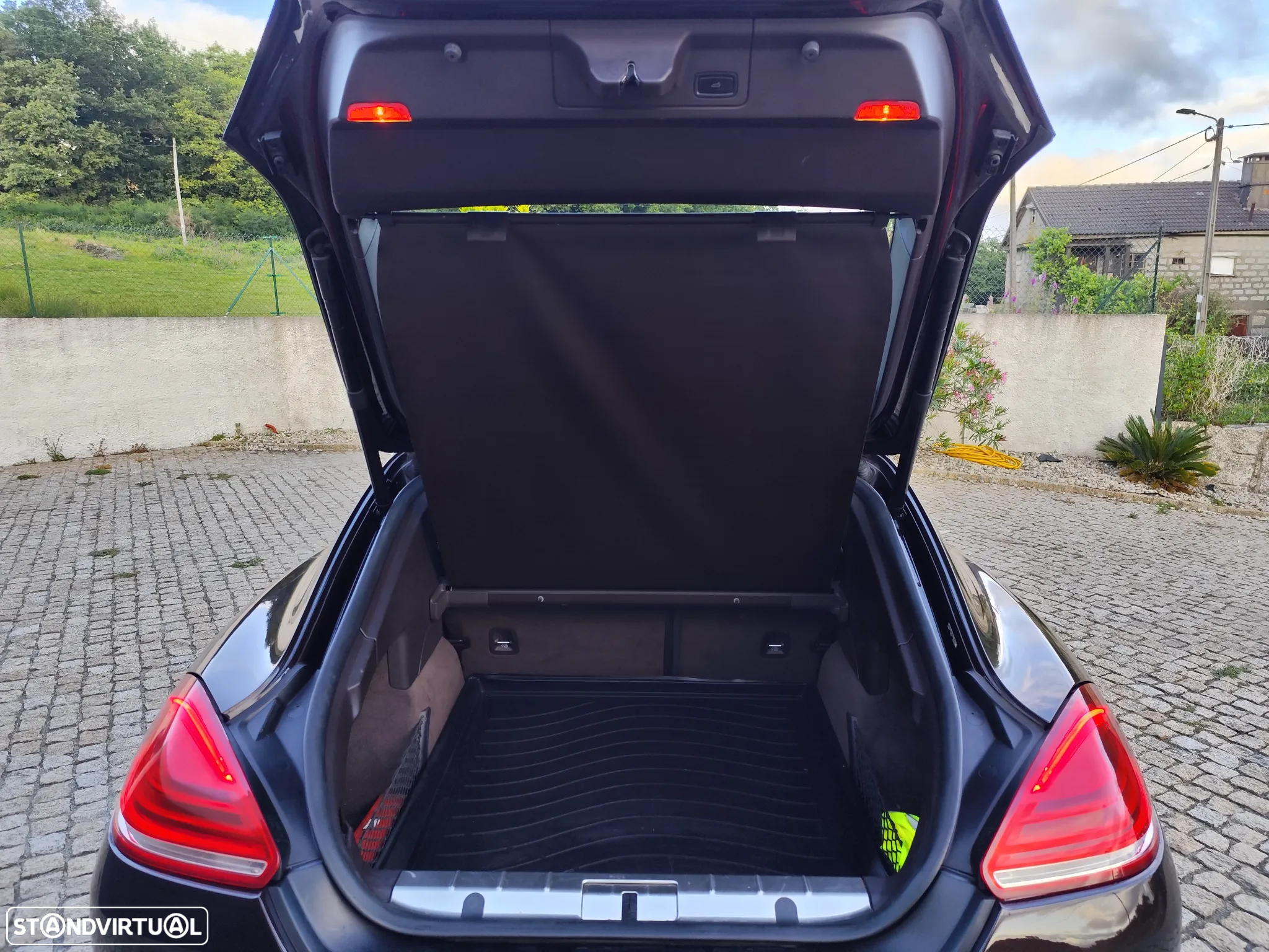 Porsche Panamera Edition - 20