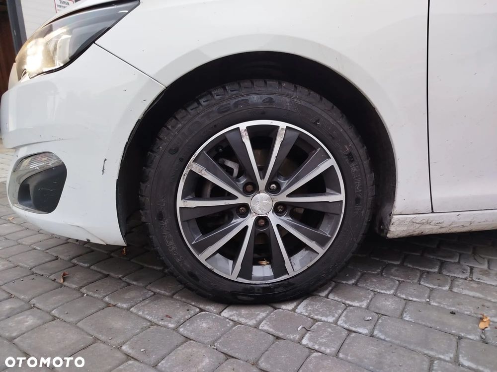 Peugeot 308 SW 1.6 BlueHDi Active S&S - 4