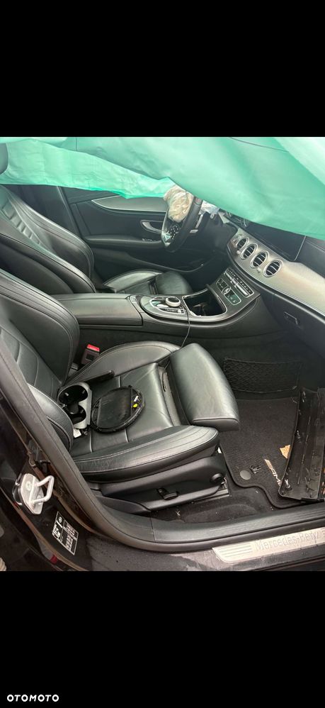 Mercedes-Benz Klasa E 200 d 9G-TRONIC - 9