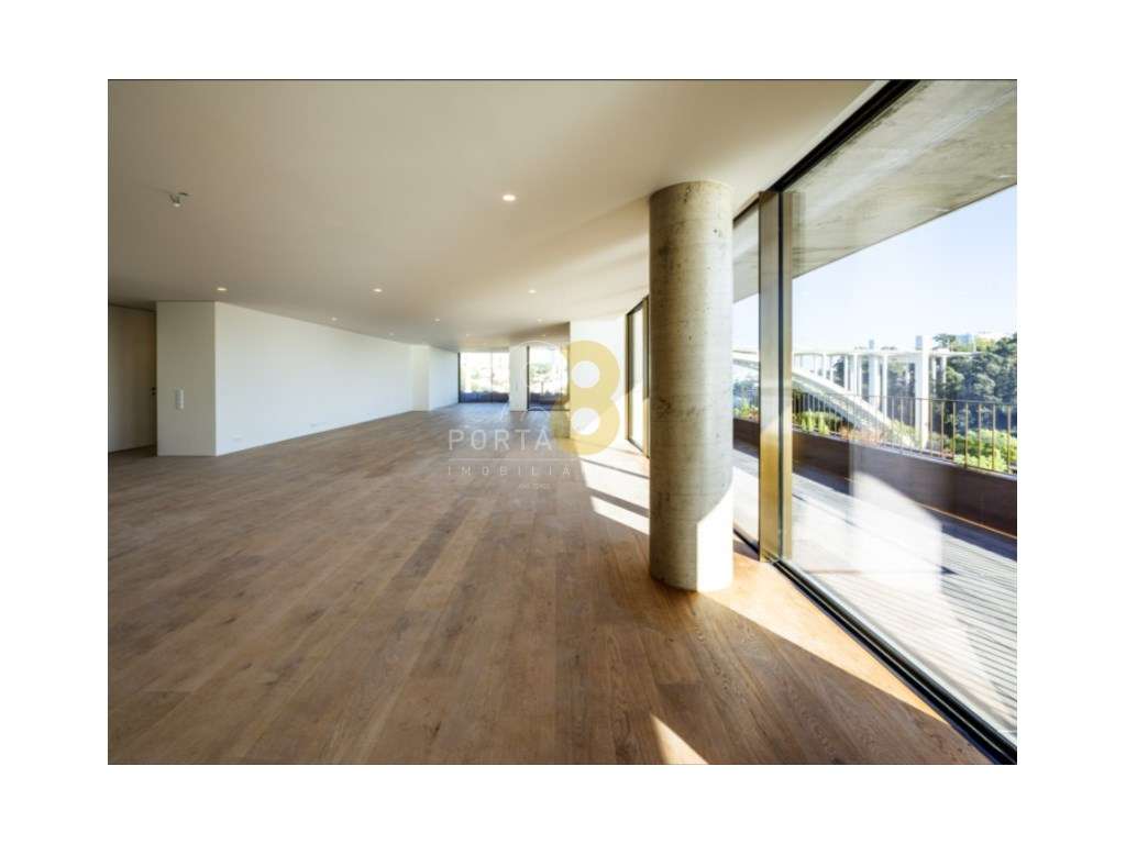 Apartamento T3 de Luxo, com mais de 400 m² e vistas deslumbrantes s... - Grande imagem: 3/23