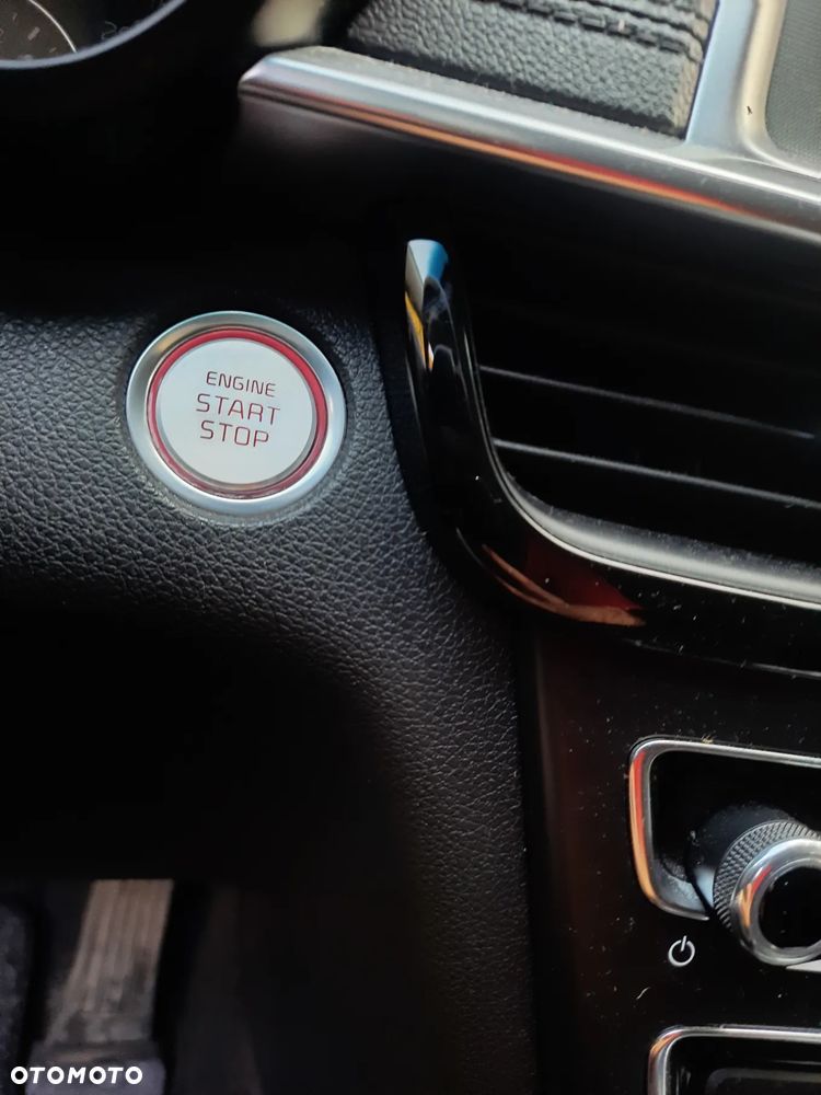 Kia Optima Sportagon 2.0 GDI Spirit - 15