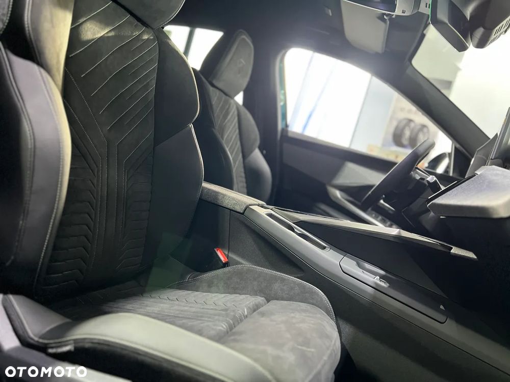 Peugeot 3008 1.2 PureTech mHEV GT E-DCS6 - 10