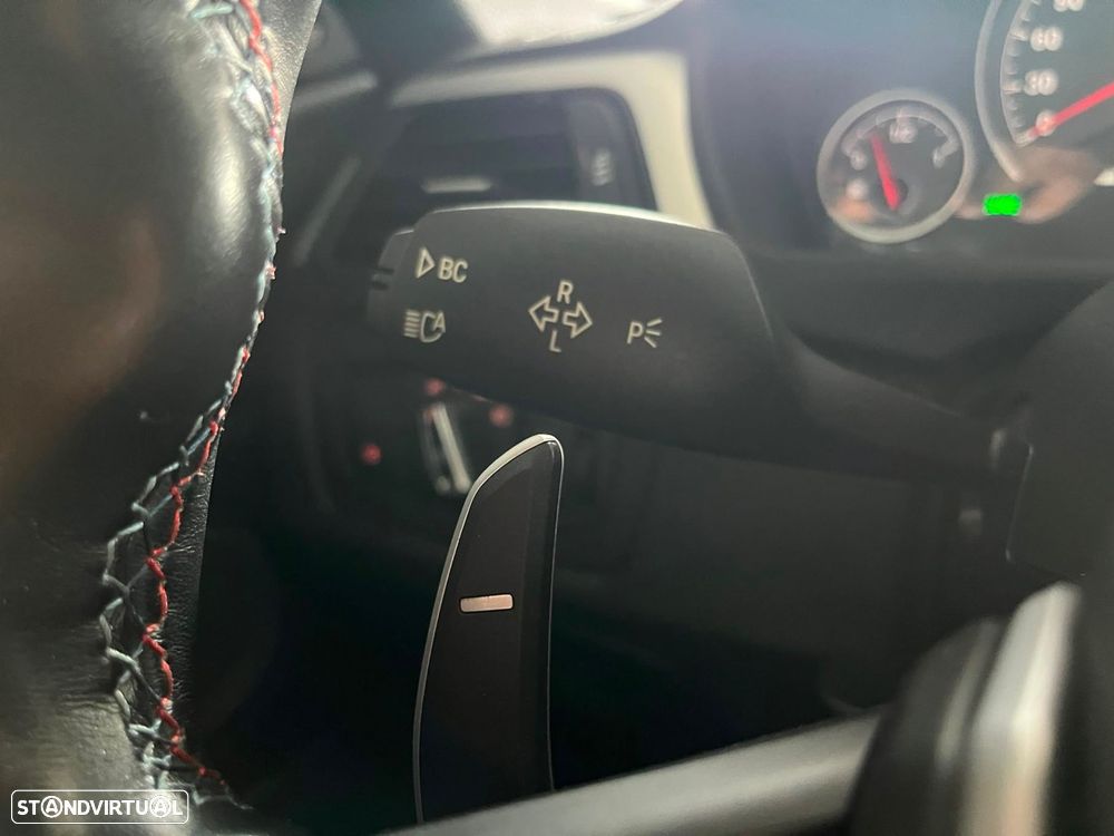 BMW M4 Auto - 29