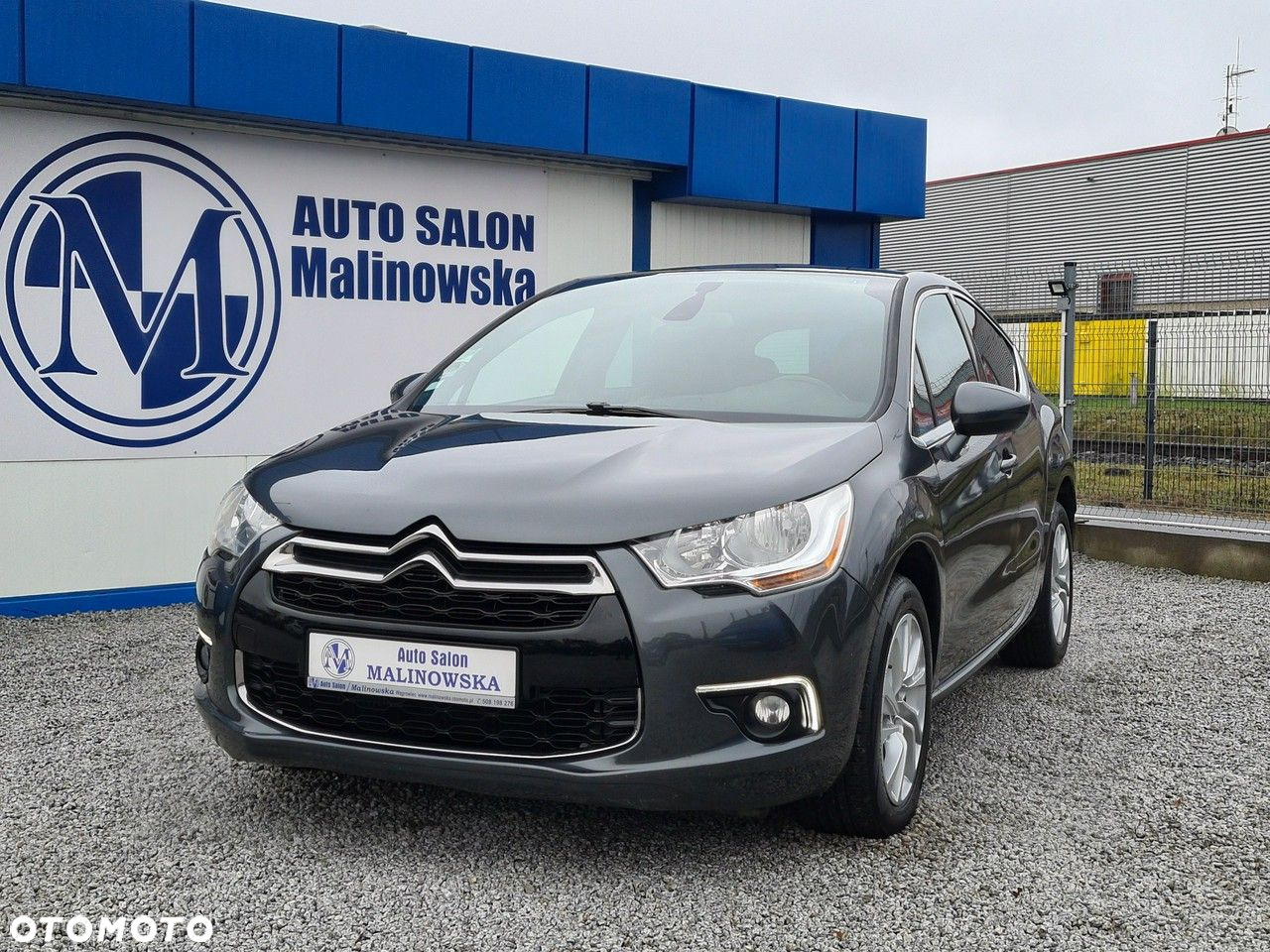 Citroën DS4 e-HDi 115 SoChic - 9