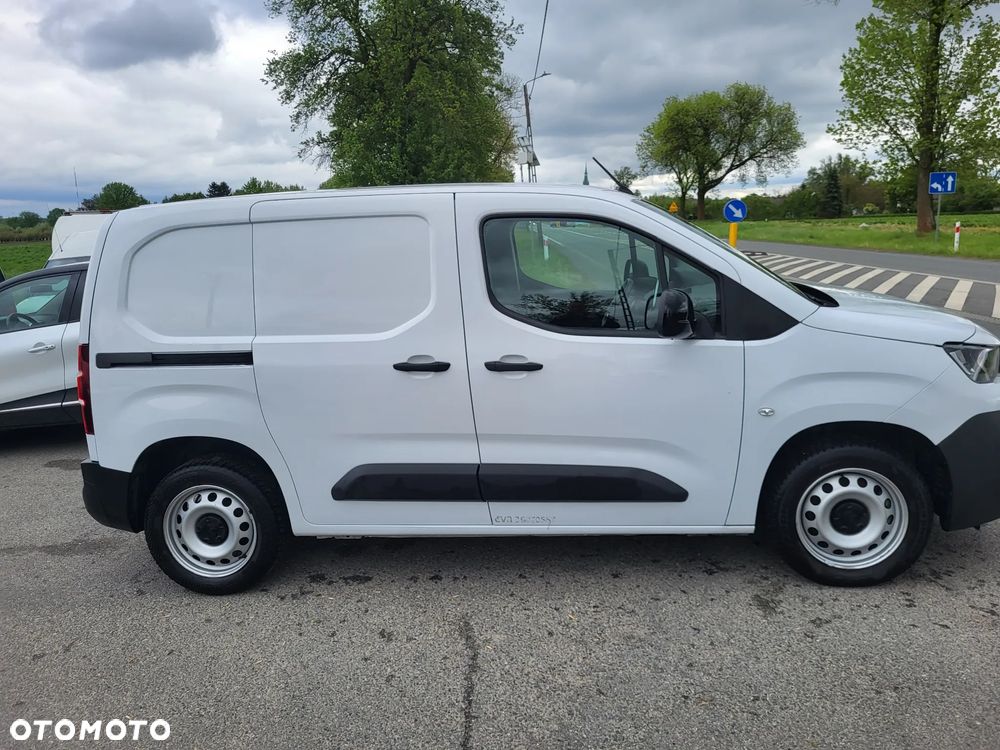 Peugeot PARTNER - 4