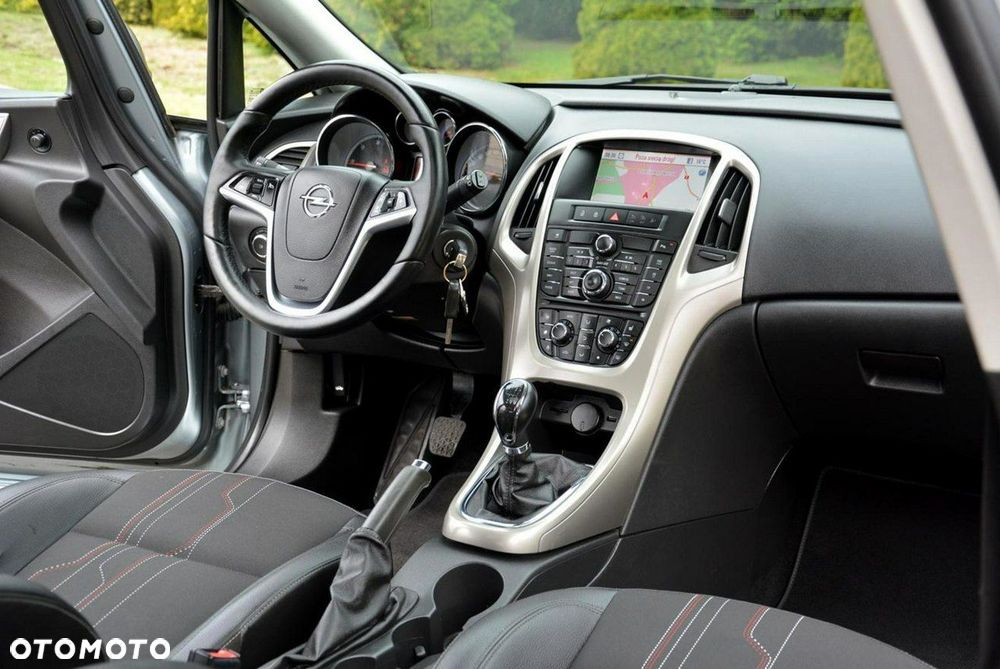 Opel Astra - 19