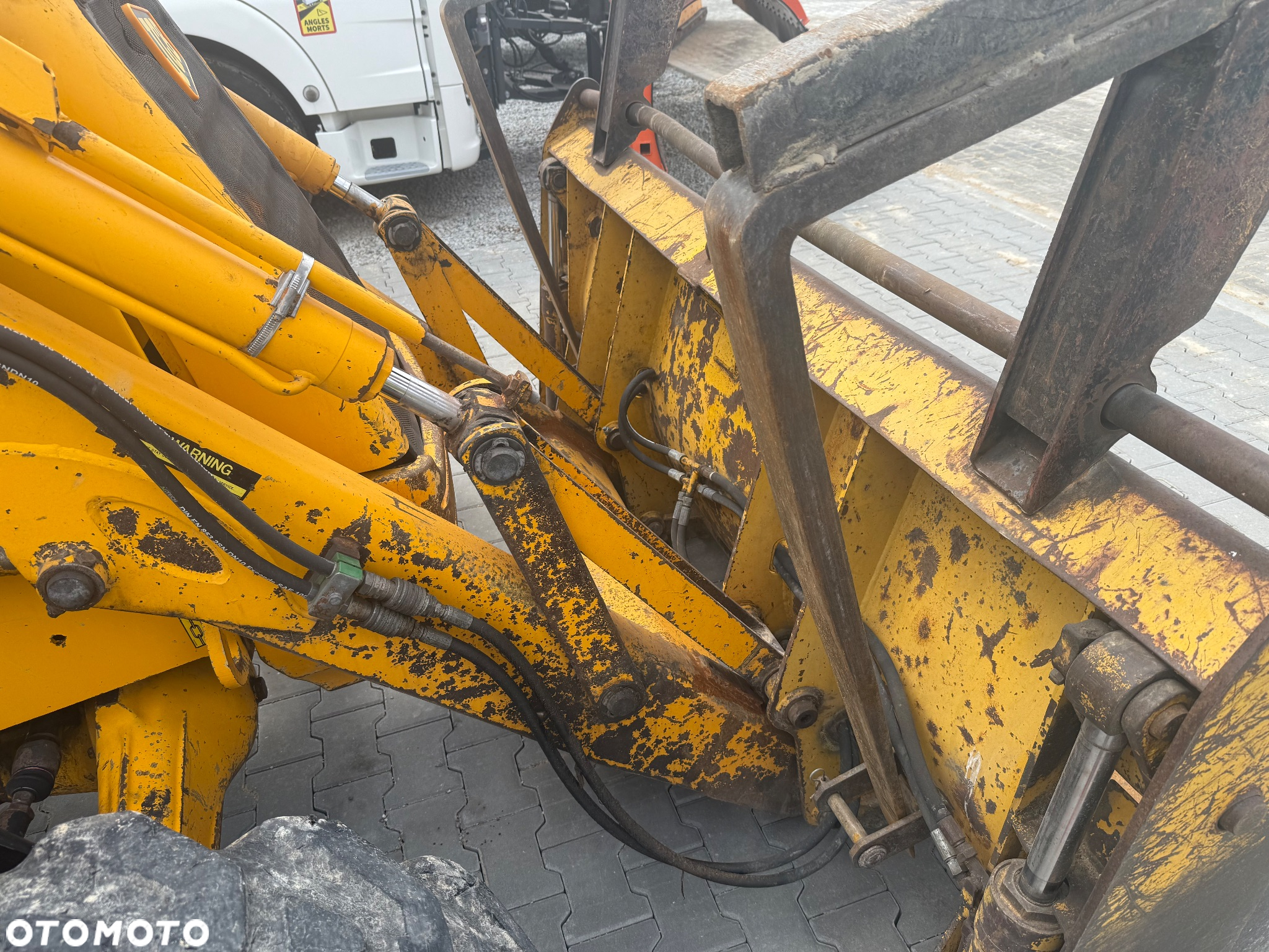 JCB 3cx - 18