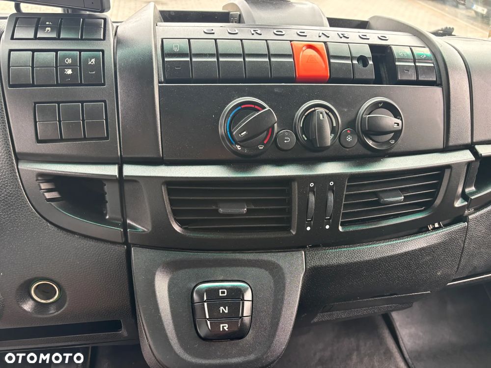Iveco EUROCARGO 120-210 KONTENER CHLODNIA PODWOZIE DO ZABUDOWY KILKANASCIE  SZTUK - 9