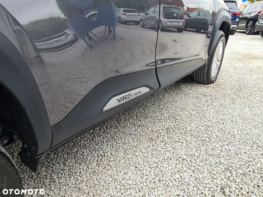 Toyota Yaris Cross Hybrid 1.5 Comfort - 32