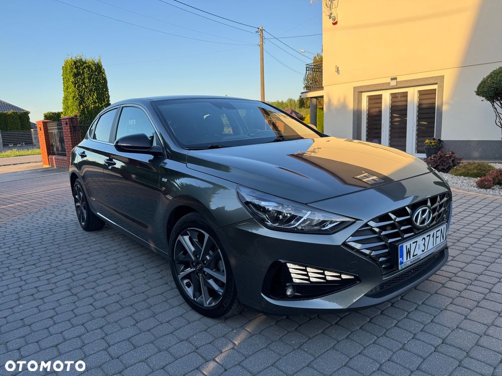 Hyundai i30 1.5 T-GDI 48V Comfort DCT - 20