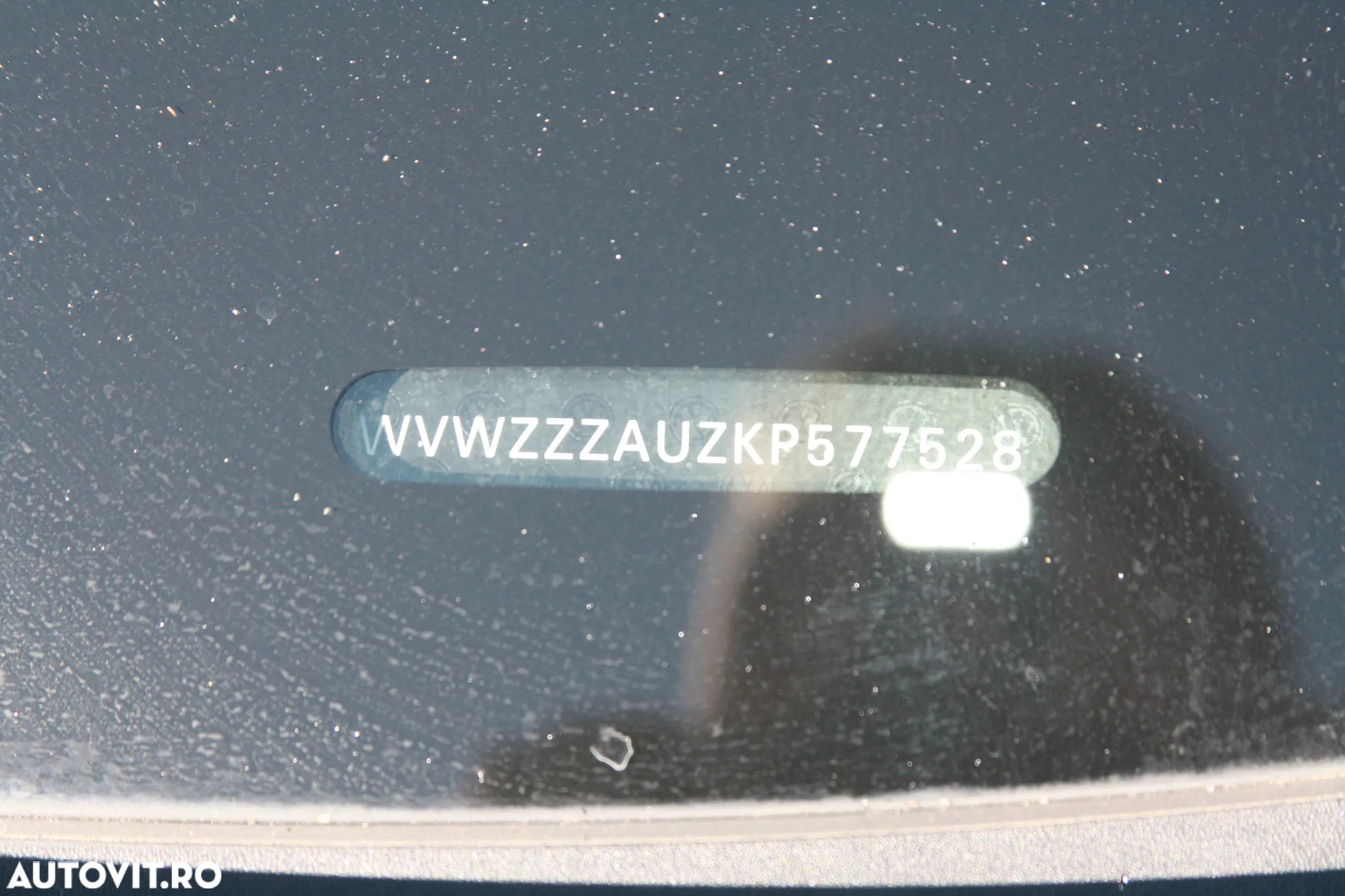 Volkswagen Golf 2.0 BlueTDI DSG Comfortline - 4
