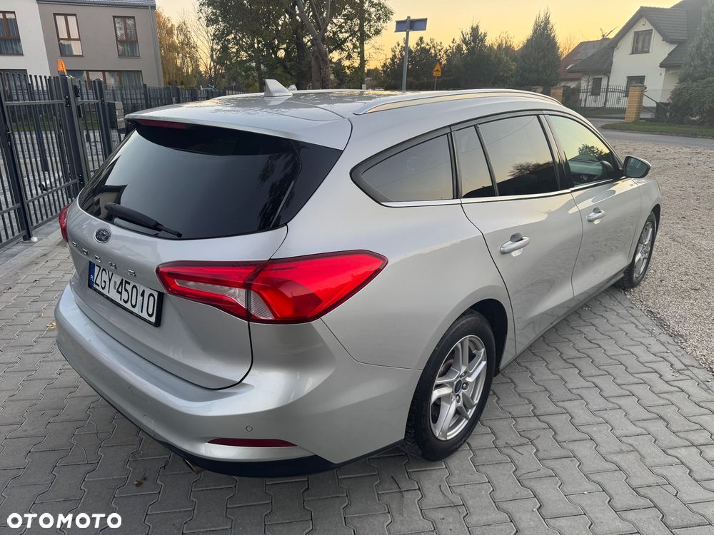 Ford Focus - 9