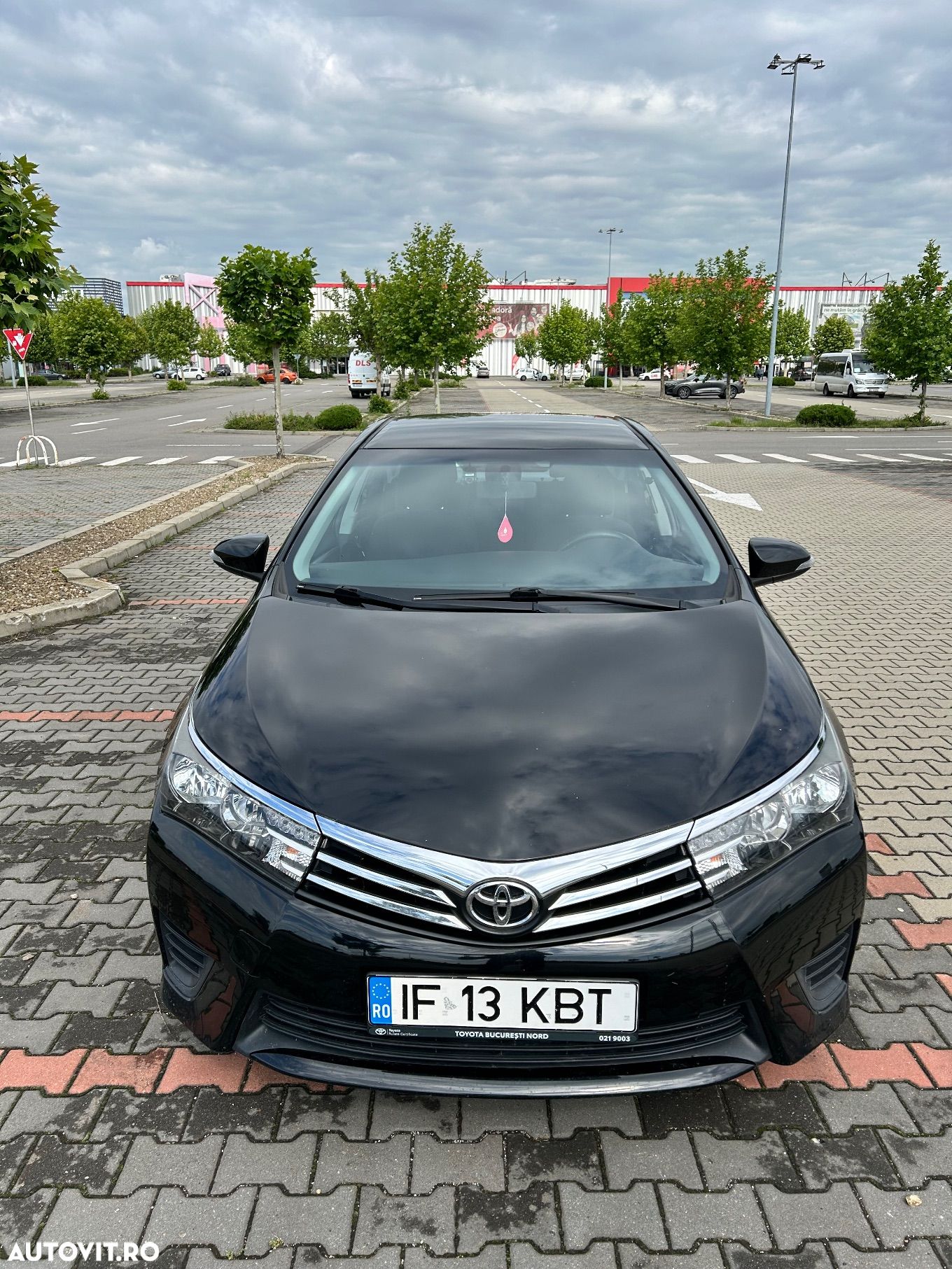 Toyota Corolla 1.6 Luna - 1