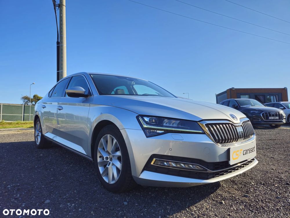 Skoda Superb 2.0 TDI SCR 4x4 Style DSG - 4