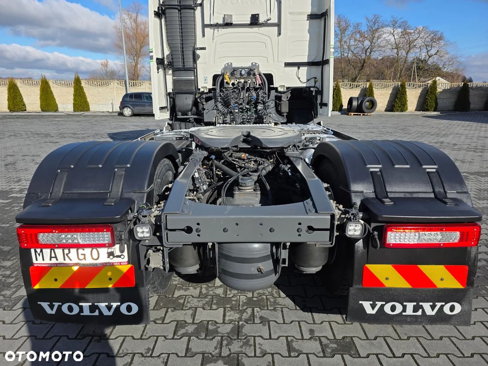 Volvo FH 420 Standard/2020r/Dwa Zbiorniki FUL LED Xenon/Klma Postojowa/SUPER STAN ! ! ! - 26