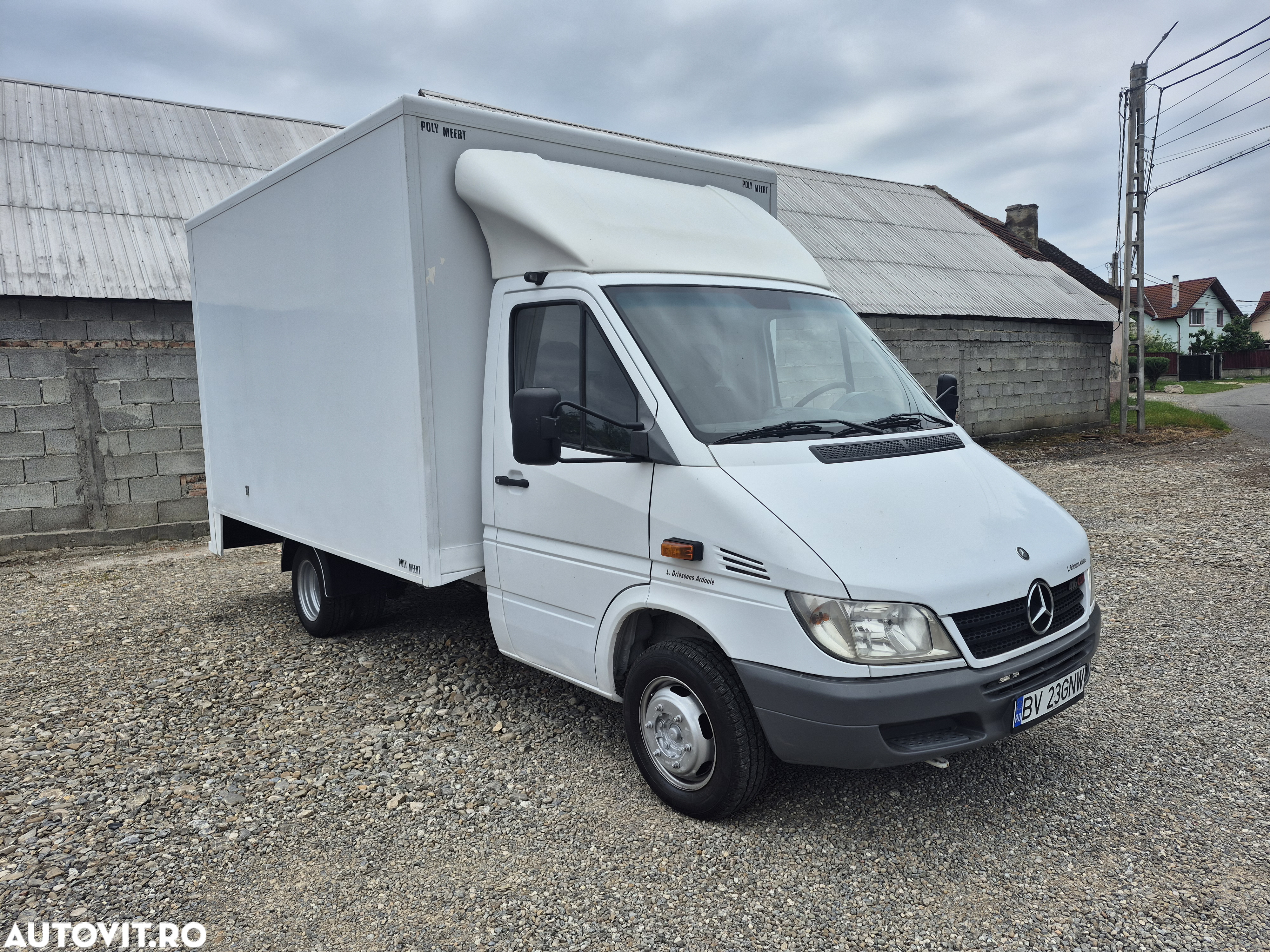 Mercedes-Benz Sprinter 416 - 7