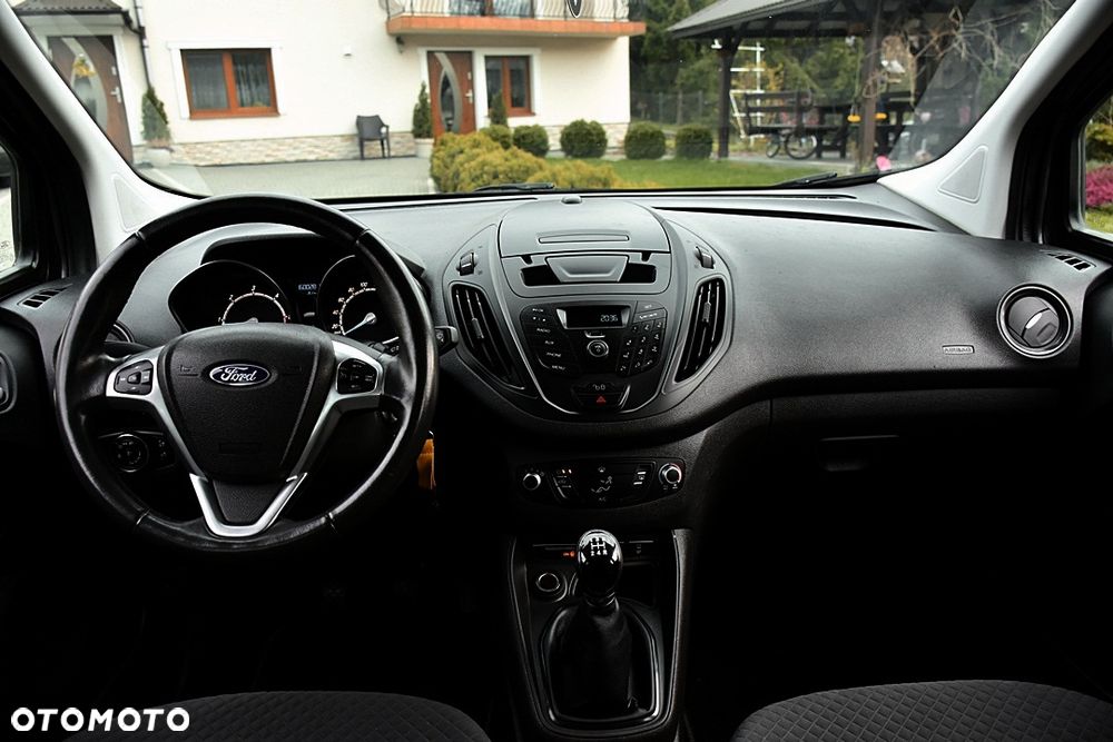 Ford Tourneo Courier 1.5 TDCi Trend - 18