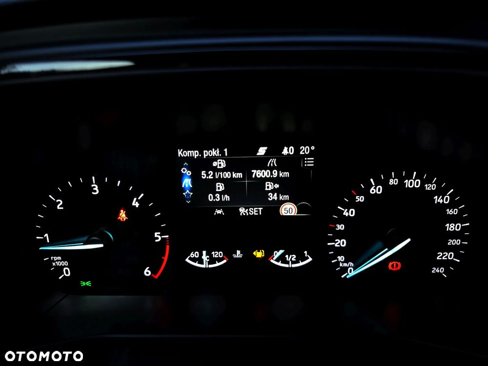 Ford Focus 1.5 EcoBlue Start-Stopp-System ST-LINE - 19