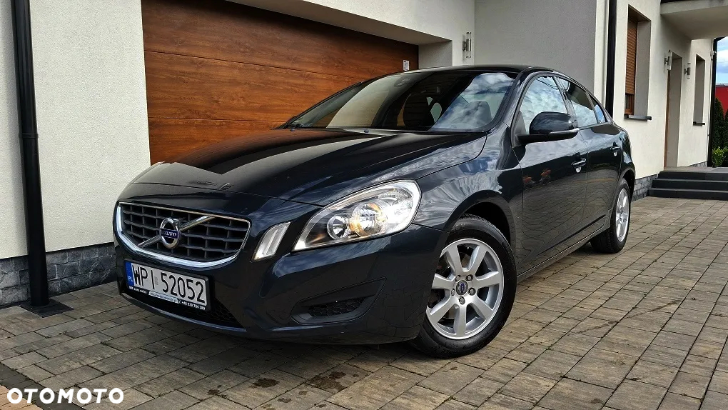 Volvo S60 - 2