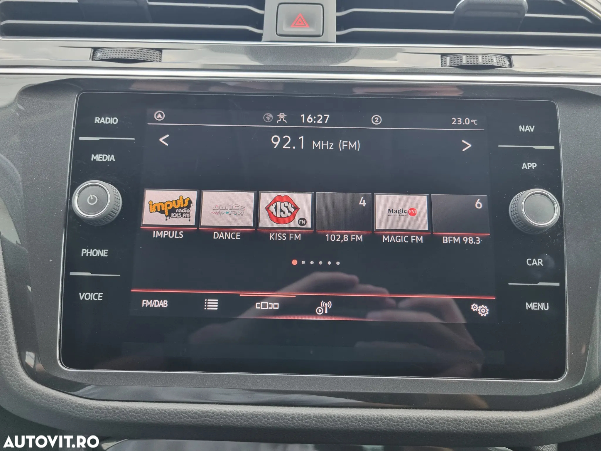 Volkswagen Tiguan 2.0 TDI SCR DSG Life - 21