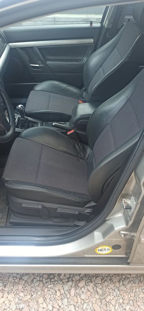 Opel Vectra 1.8 GTS - 18
