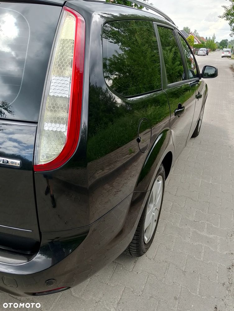 Ford Focus - 11