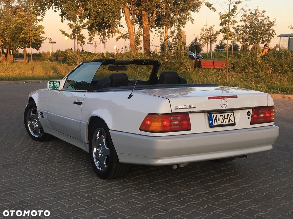 Mercedes-Benz SL - 15