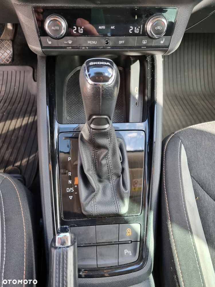 Skoda Kamiq 1.0 TSI Style DSG - 12