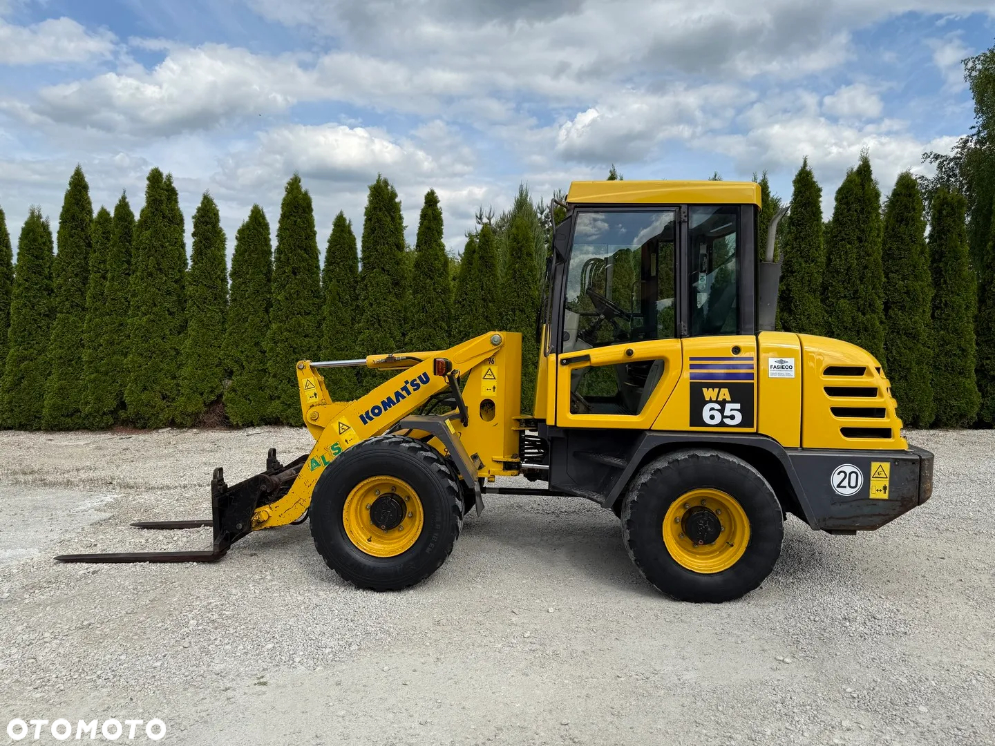 Komatsu Komatsu WA 65 - 3 / PIĘKNA / ZADBANA / CENA BRUTTO / SPROWADZONA Z NIEMIEC / ORYGINAŁ / MAŁE GABARYTY / SILNA I ZWINNA / 60 70 M 506 509 L30 L35 906 907 320 318 750 850 - 2