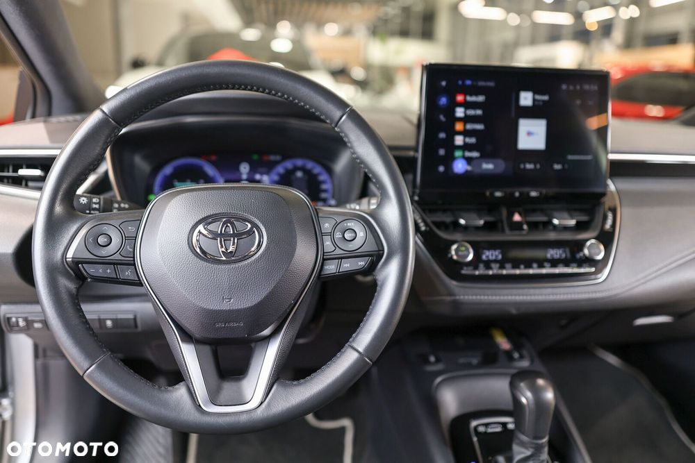 Toyota Corolla 1.8 Hybrid Comfort - 24