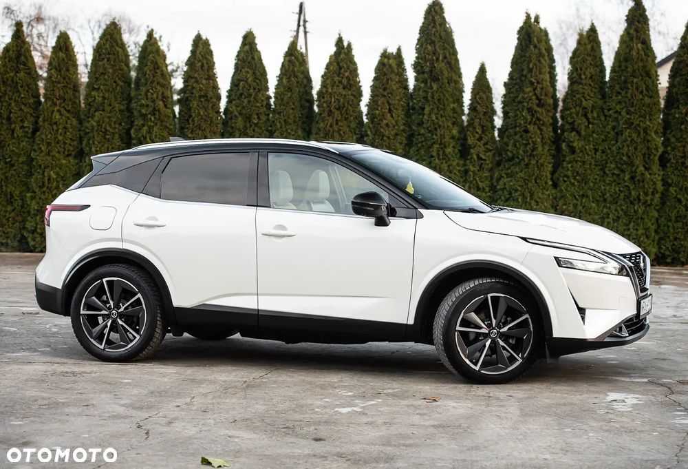 Nissan Qashqai 1.3 DIG-T 4x4 MHEV Xtronic Tekna+ - 3