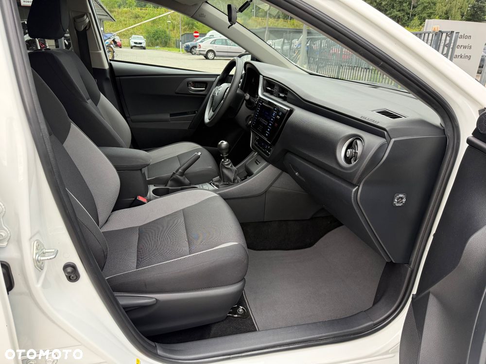 Toyota Auris 1.33 VVT-i Active - 27