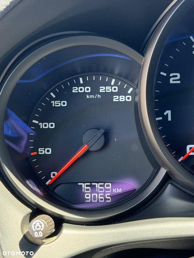 Porsche Macan Standard - 9