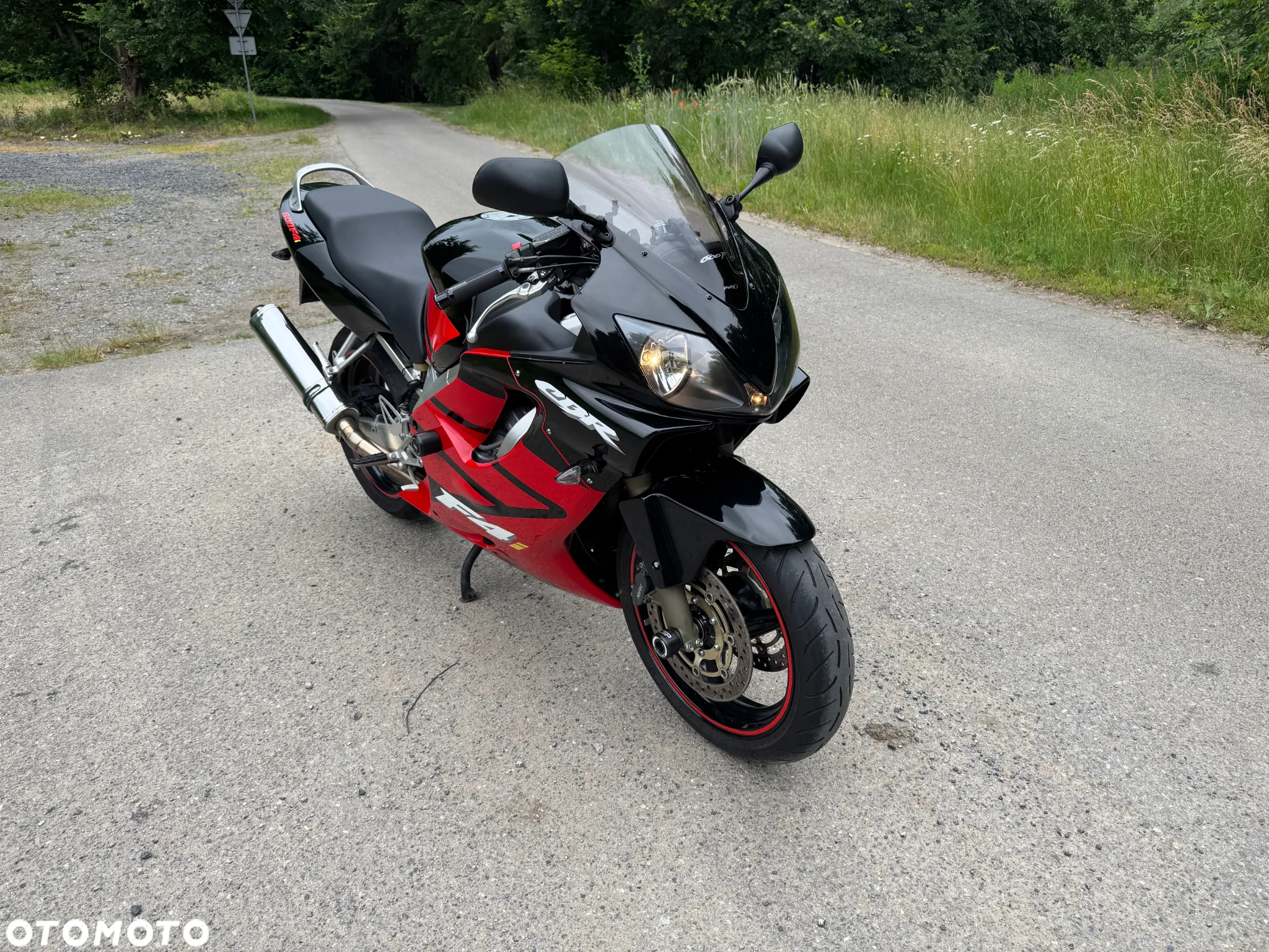 Honda CBR - 6