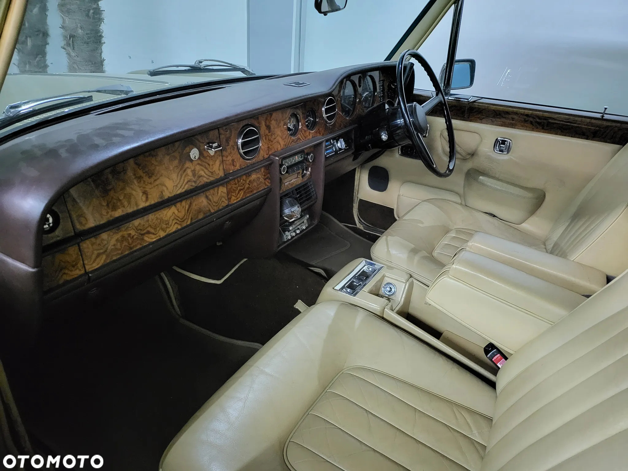 Rolls-Royce Silver Shadow - 7