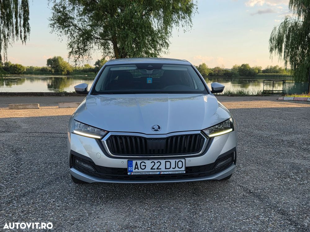 Skoda Octavia 2.0 TDI DSG Ambition - 8
