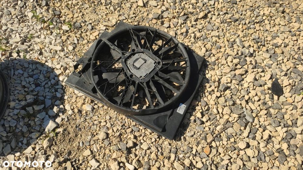WENTYLATOR CHŁODNICY BMW 5 E60 7789824 6925724 - 1