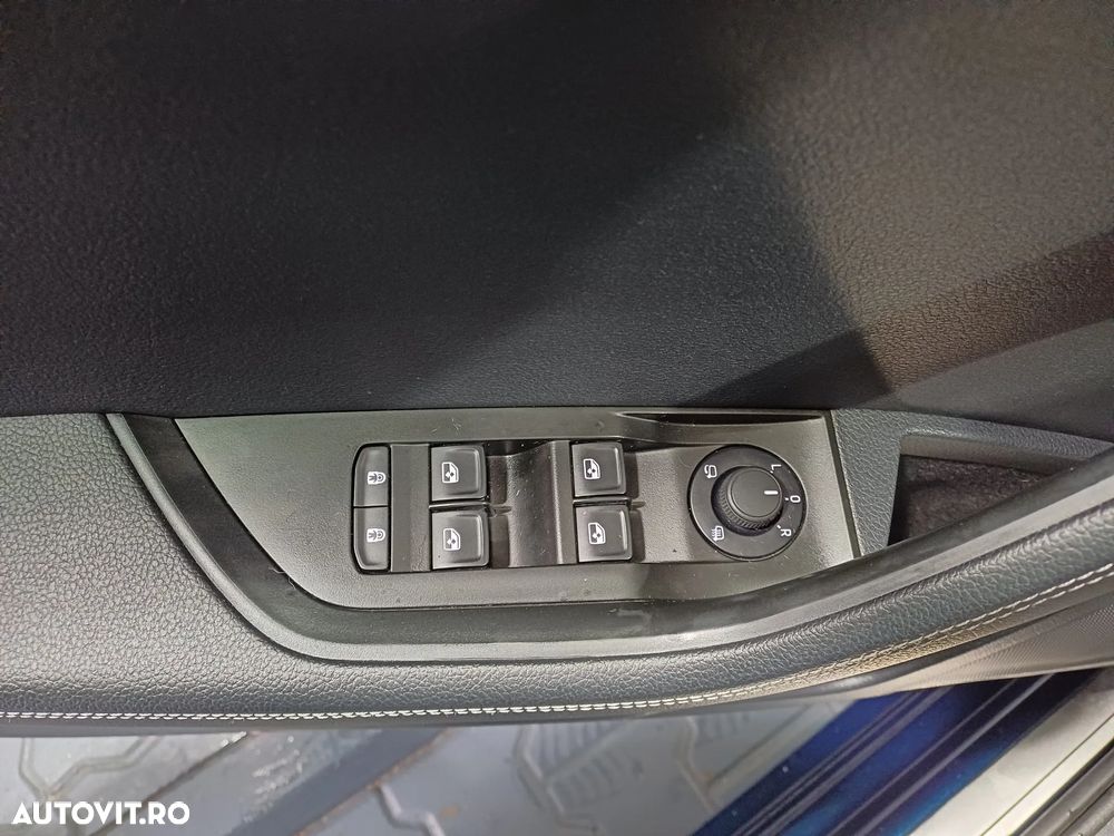 Skoda Superb 2.0 TDI DSG Style - 8