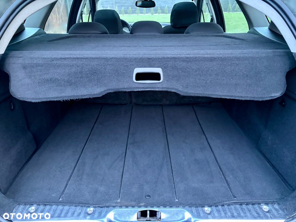 Peugeot 407 HDi 135 Automatik Premium - 25