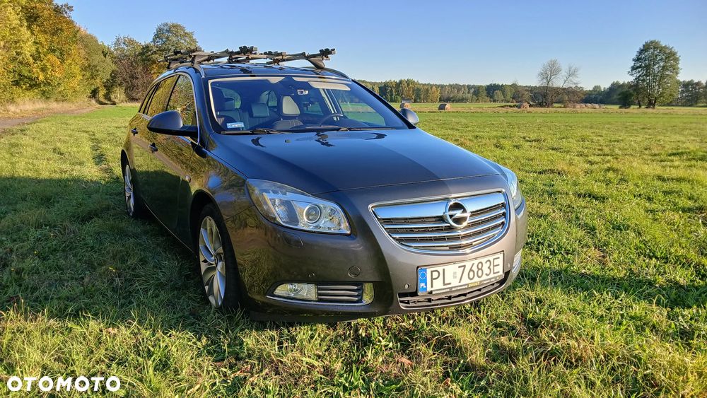 Opel Insignia - 1