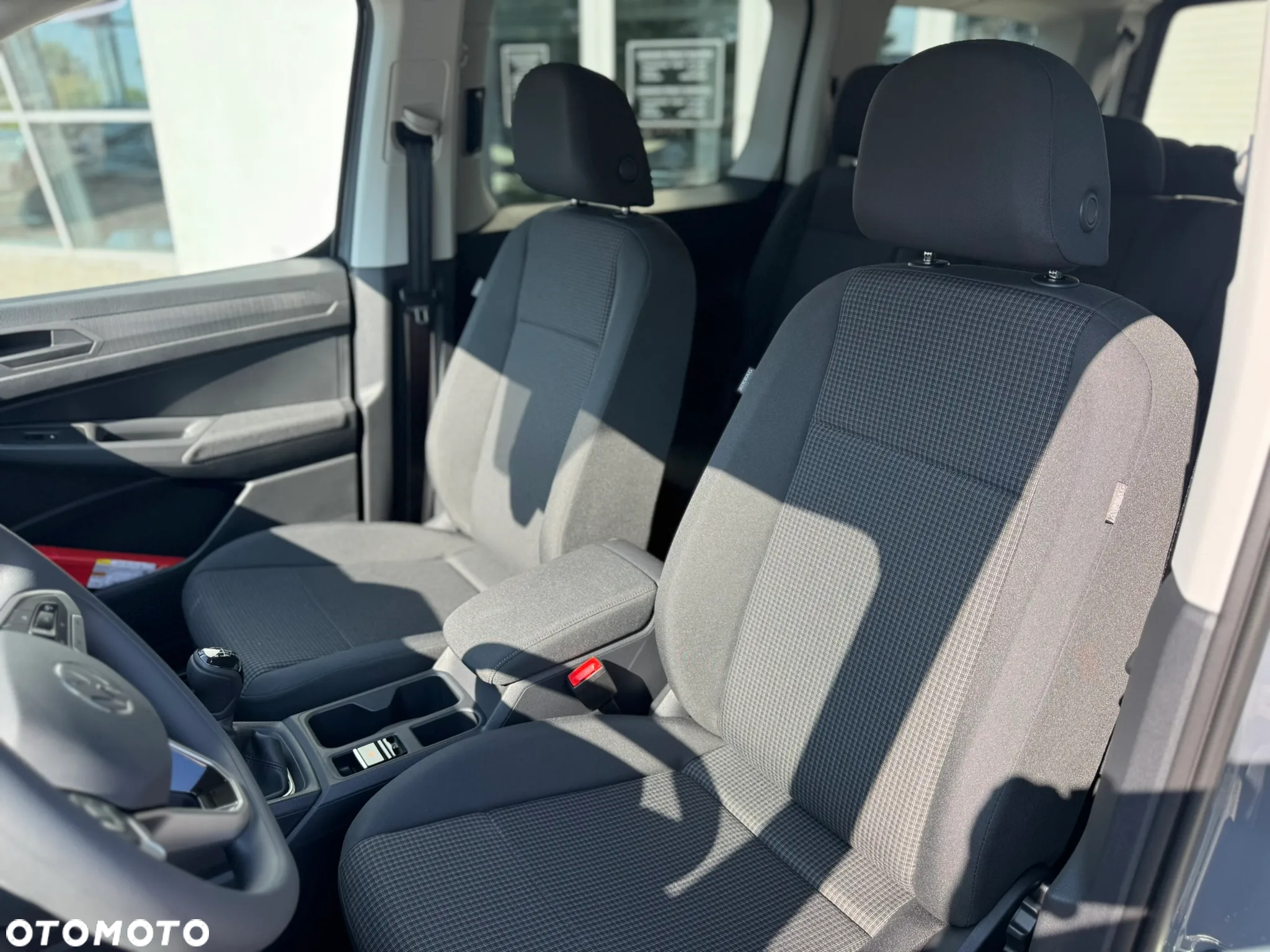 Volkswagen Caddy Maxi 2.0 TDI - 13