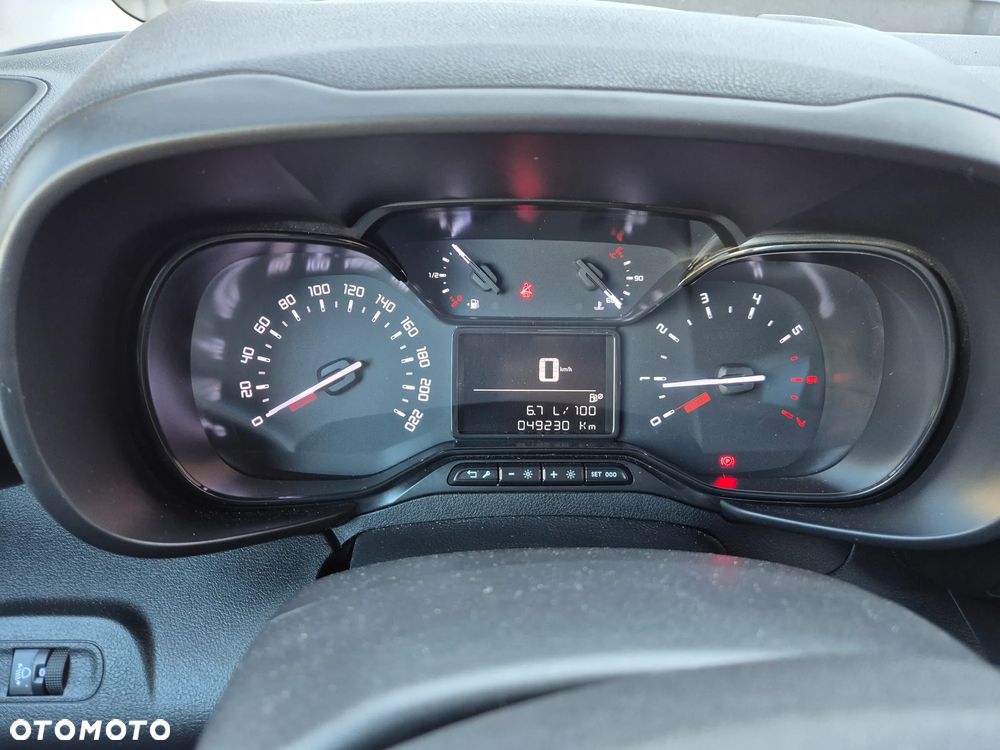 Toyota Proace City - 14