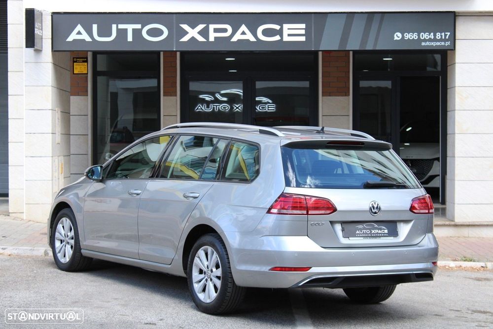 VW Golf Variant 1.6 TDi Highline - 3