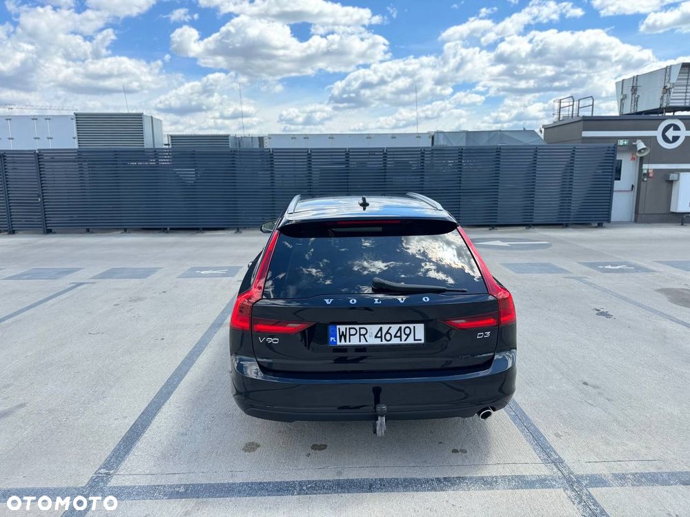Volvo V90 D3 Momentum Pro - 6