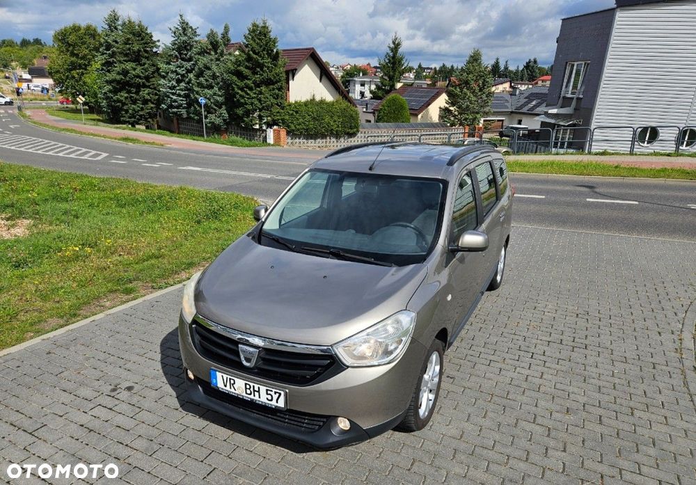 Dacia Lodgy - 30