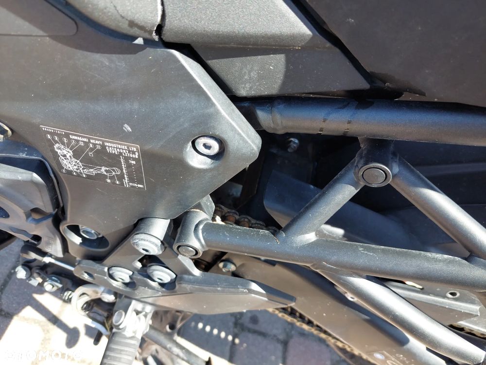 Kawasaki Versys 1000 - 16